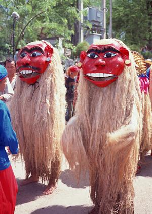 伝統工芸を身近に楽しむ！金沢の金箔体験で家族と思い出作り