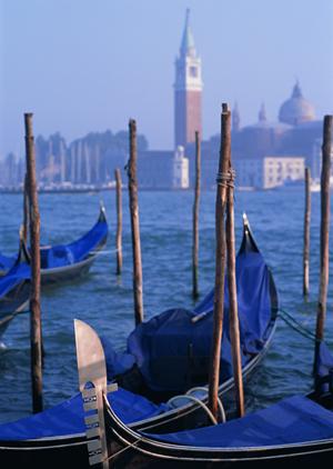 仙台駅から徒歩4分のビジネスホテル【東横INN仙台西口広瀬通】の魅力と詳細情報